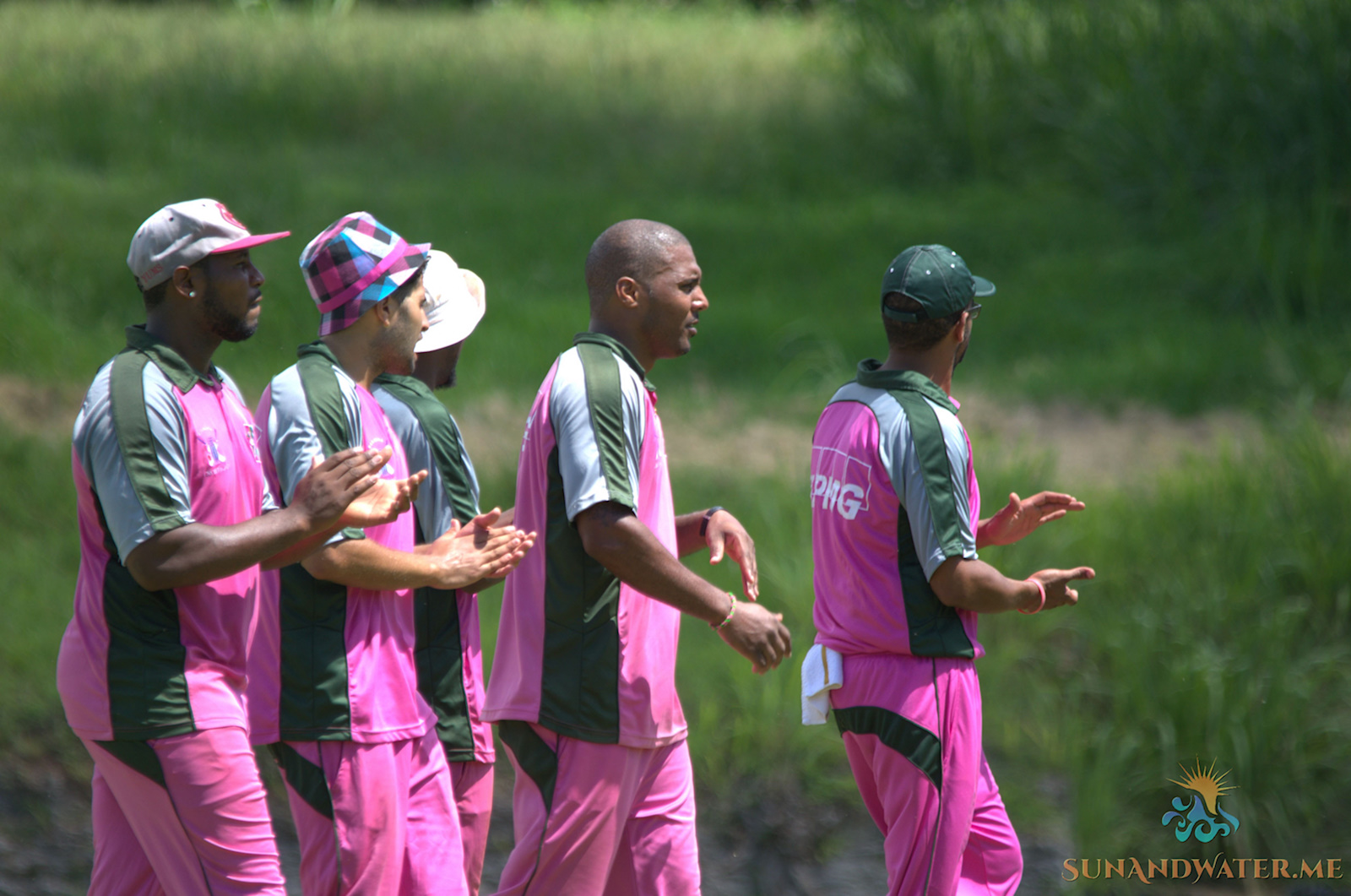 Somerset Bridge VS Flatts 2014(2)